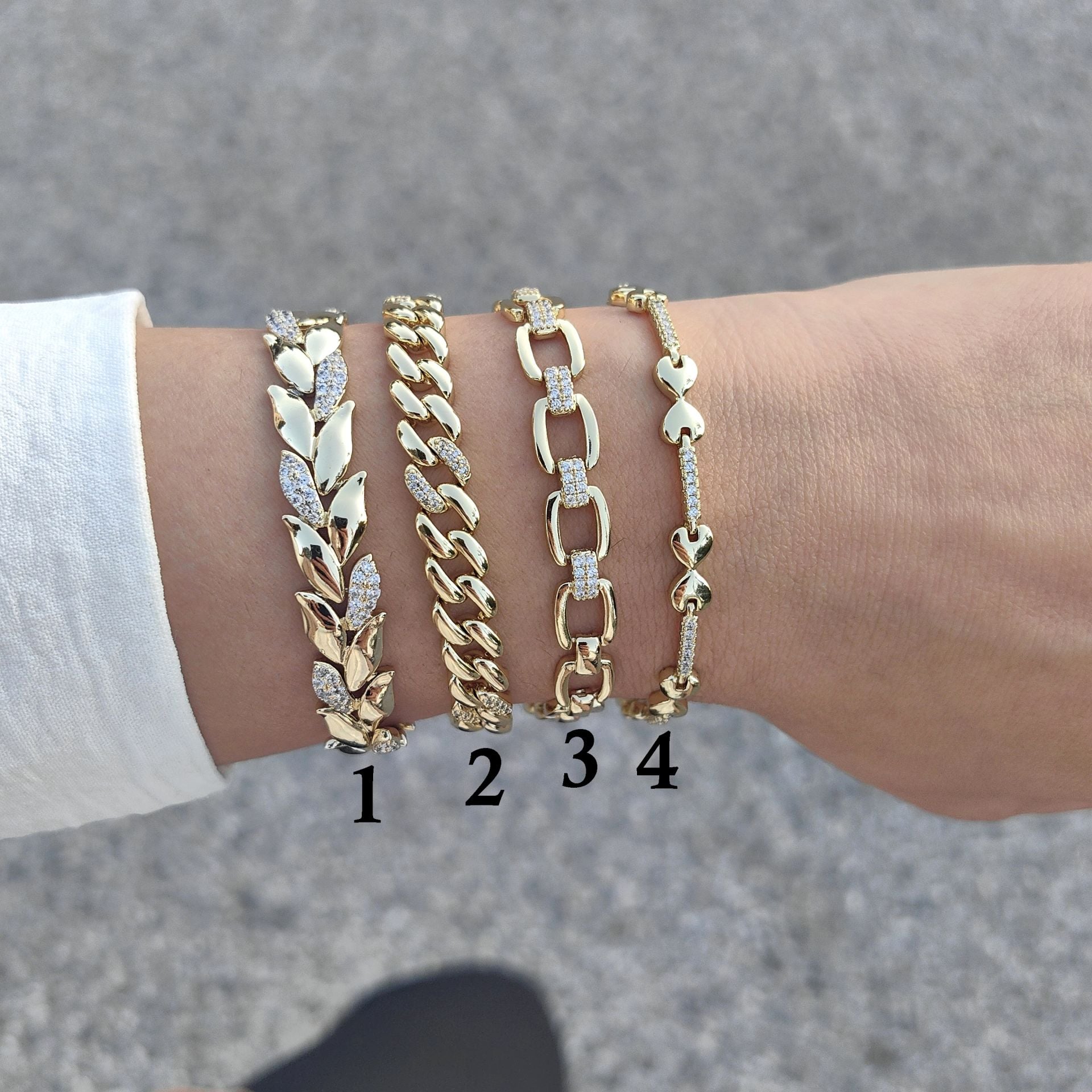 14K ALTIN KAPLAMA BİLEKLİKLER