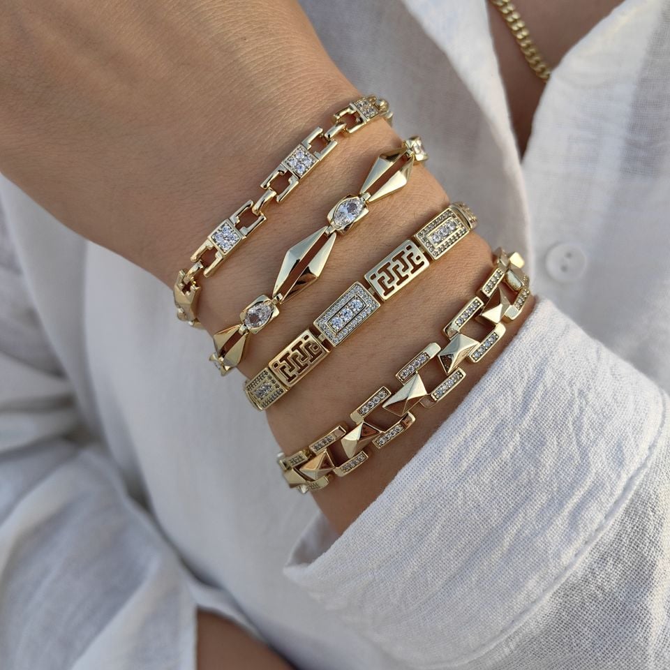 14 AYAR ALTIN RENGİ BİLEKLİKLER