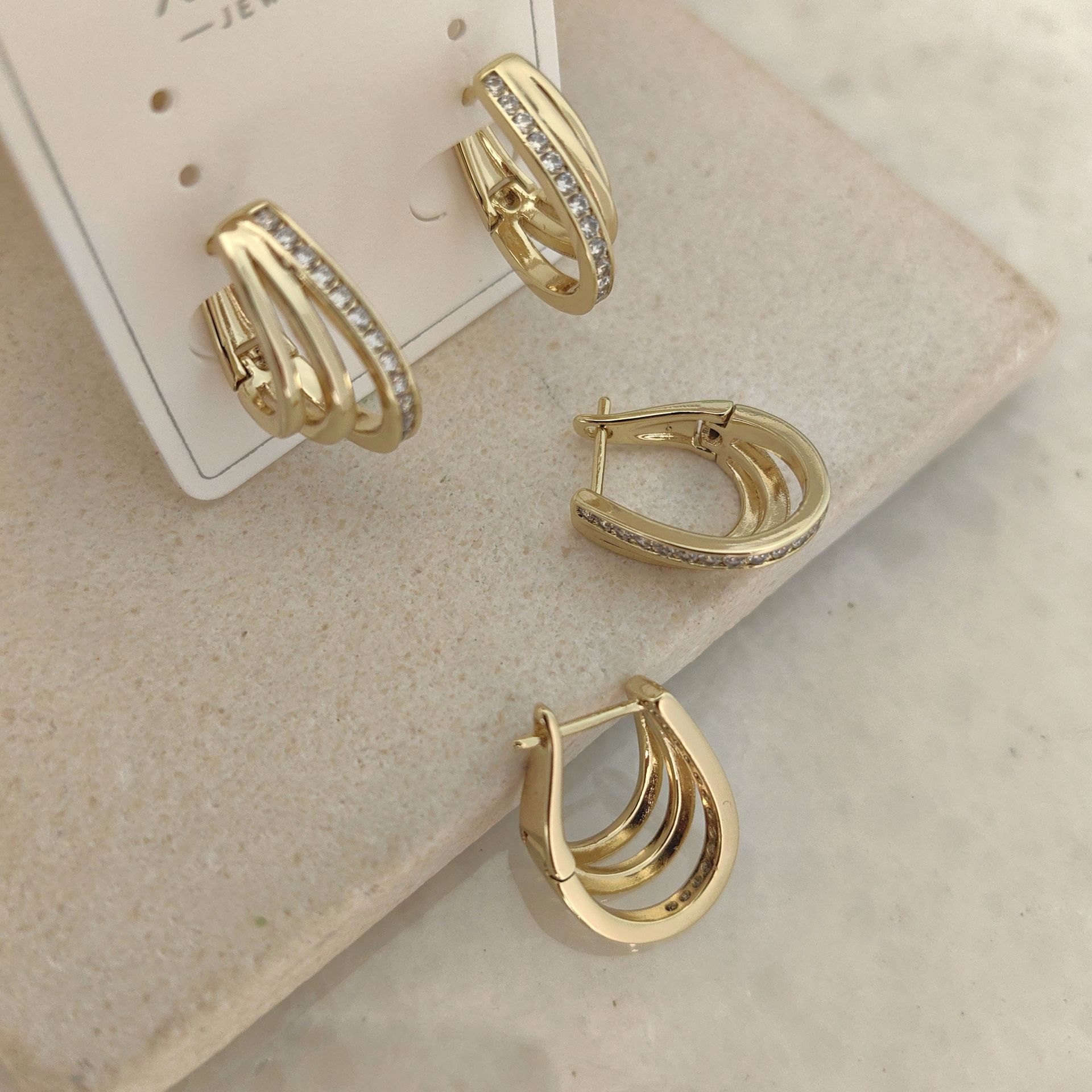 14K ALTIN KAPLAMA KÜPE