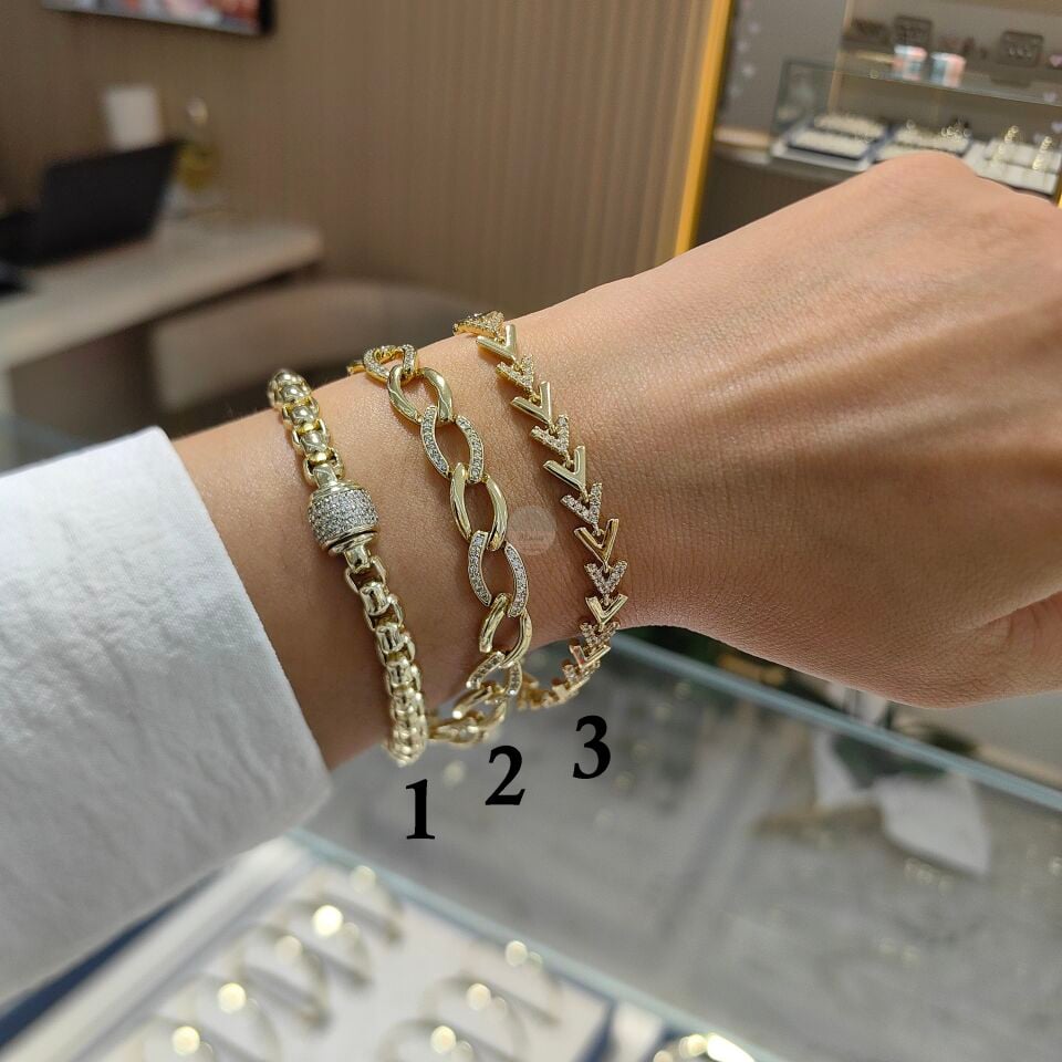 14K ALTIN KAPLAMA OMORFİ BİLEKLİKLER