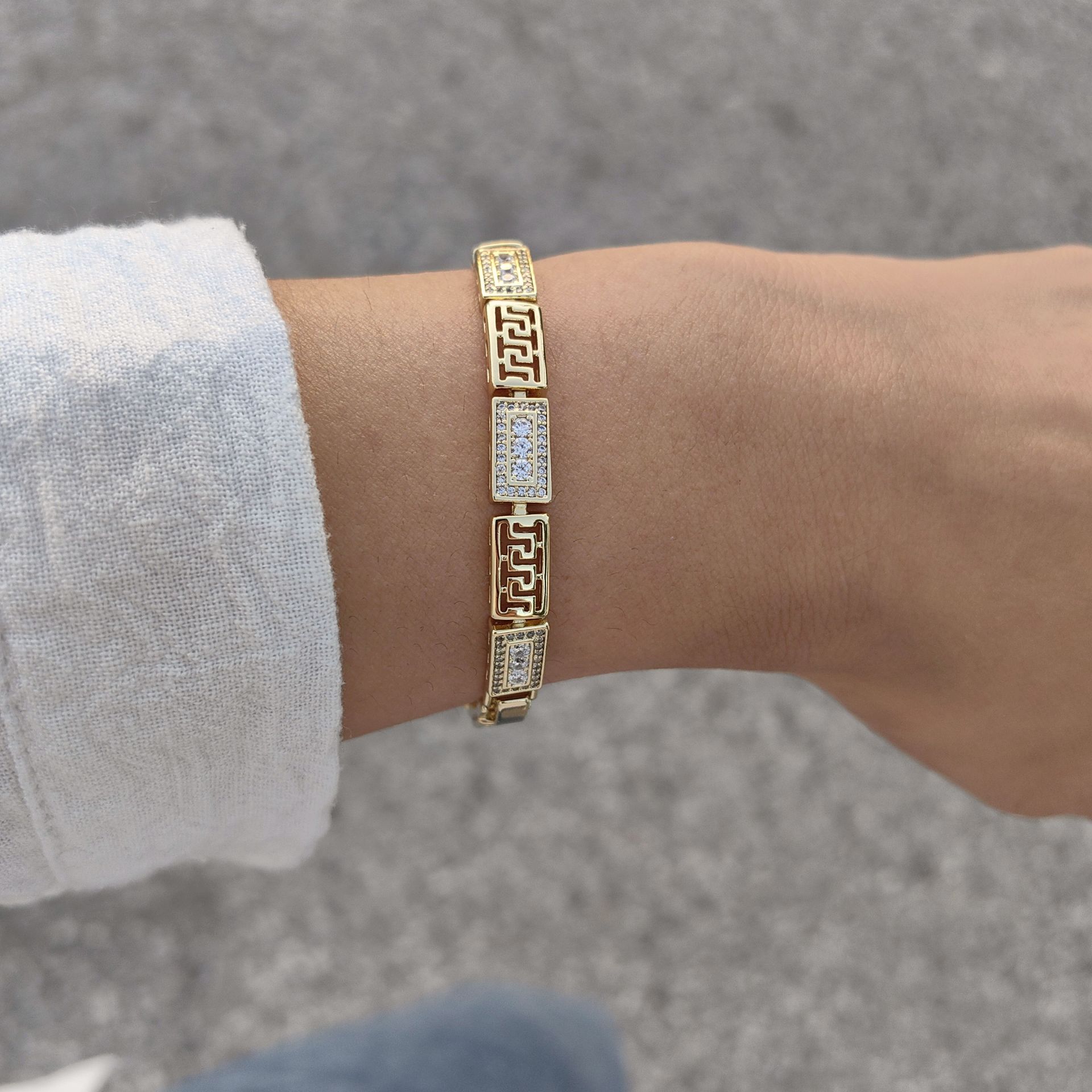 14K ALTIN KAPLAMA TAŞLI  VRSC BİLEKLİK