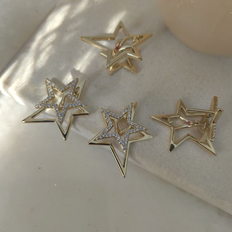 14 AYAR ALTIN KAPLAMA YILDIZ KÜPE