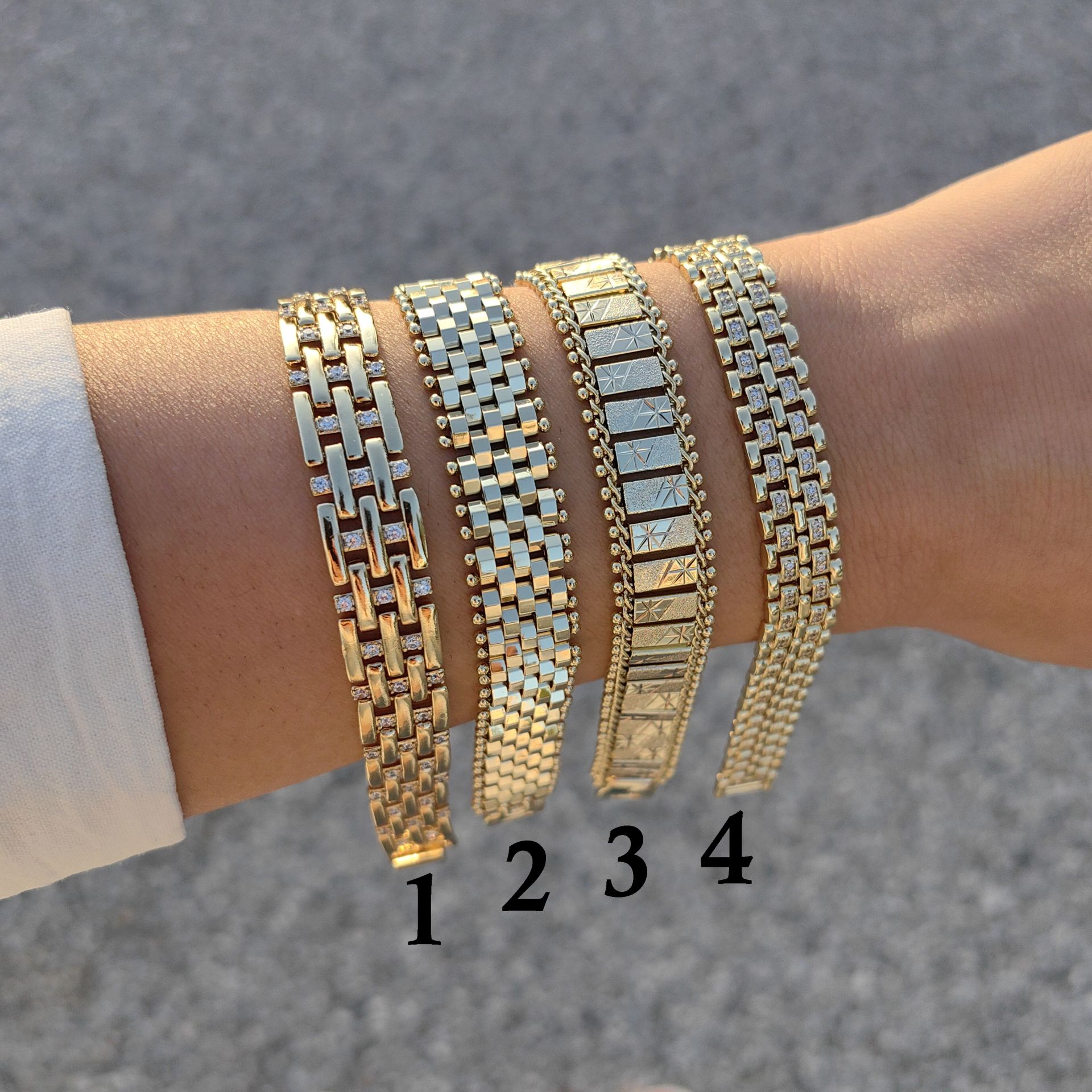 14 AYAR ALTIN KAPLAMA BİLEKLİKLER