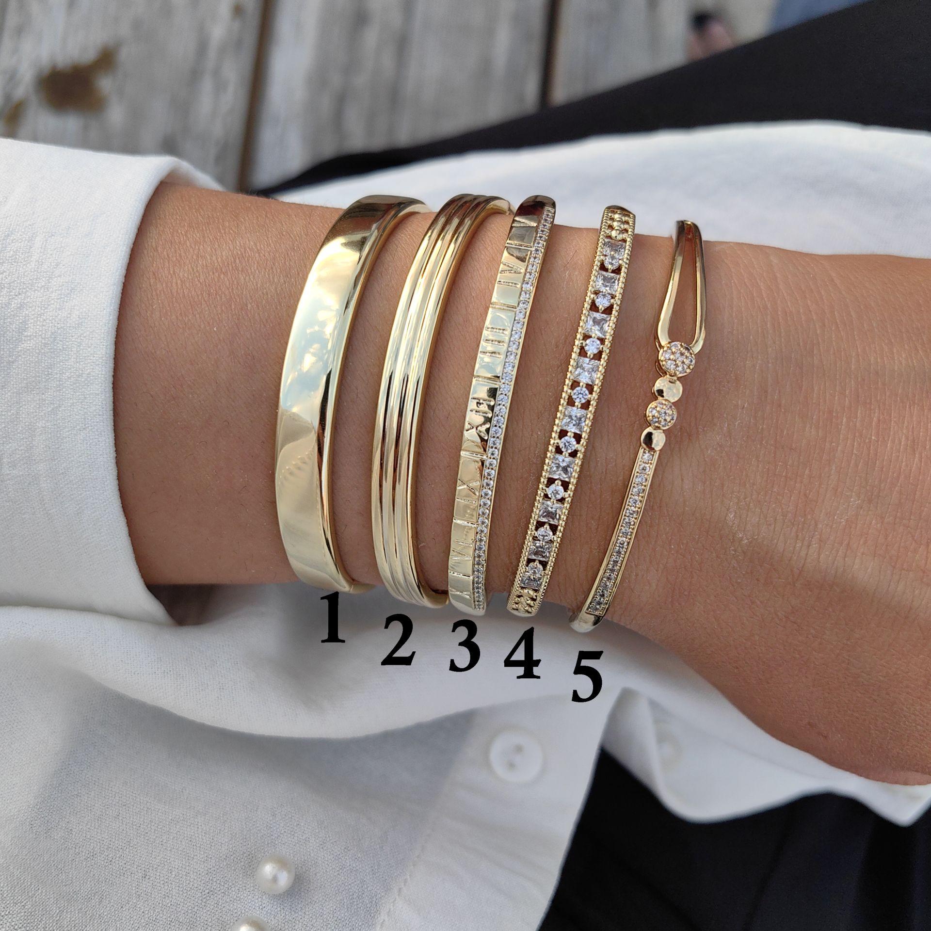 14 AYAR ALTIN RENGİ KUYUM KELEPÇE BİLEZİKLER