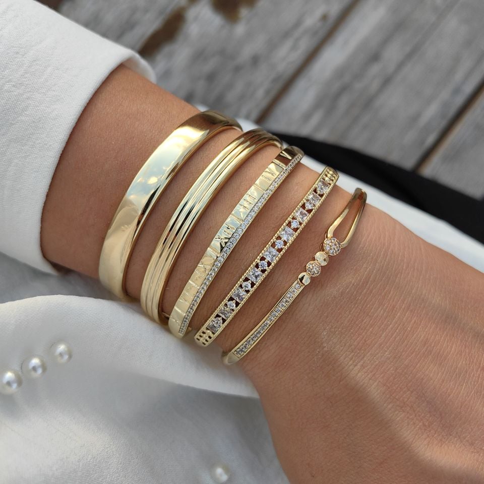 14 AYAR ALTIN RENGİ KUYUM KELEPÇE BİLEZİKLER