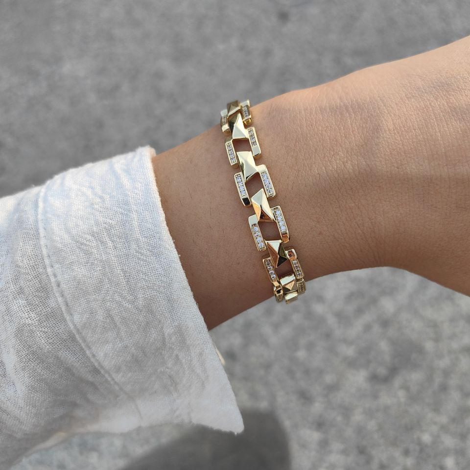 14K ALTIN KAPLAMA KARE KESİM TAŞLI BİLEKLİK