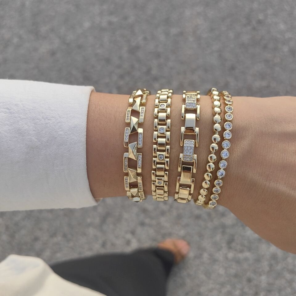 14 AYAR  ALTIN KAPLAMA BİLEKLİKLER