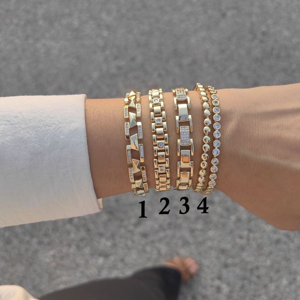 14 AYAR  ALTIN KAPLAMA BİLEKLİKLER