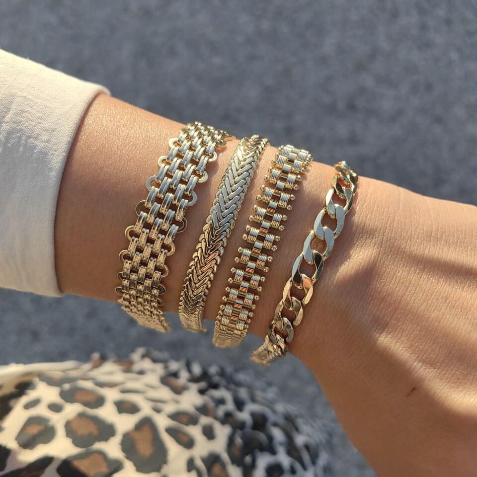 14 AYAR ALTIN KAPLAMA TAŞSIZ BİLEKLİKLER