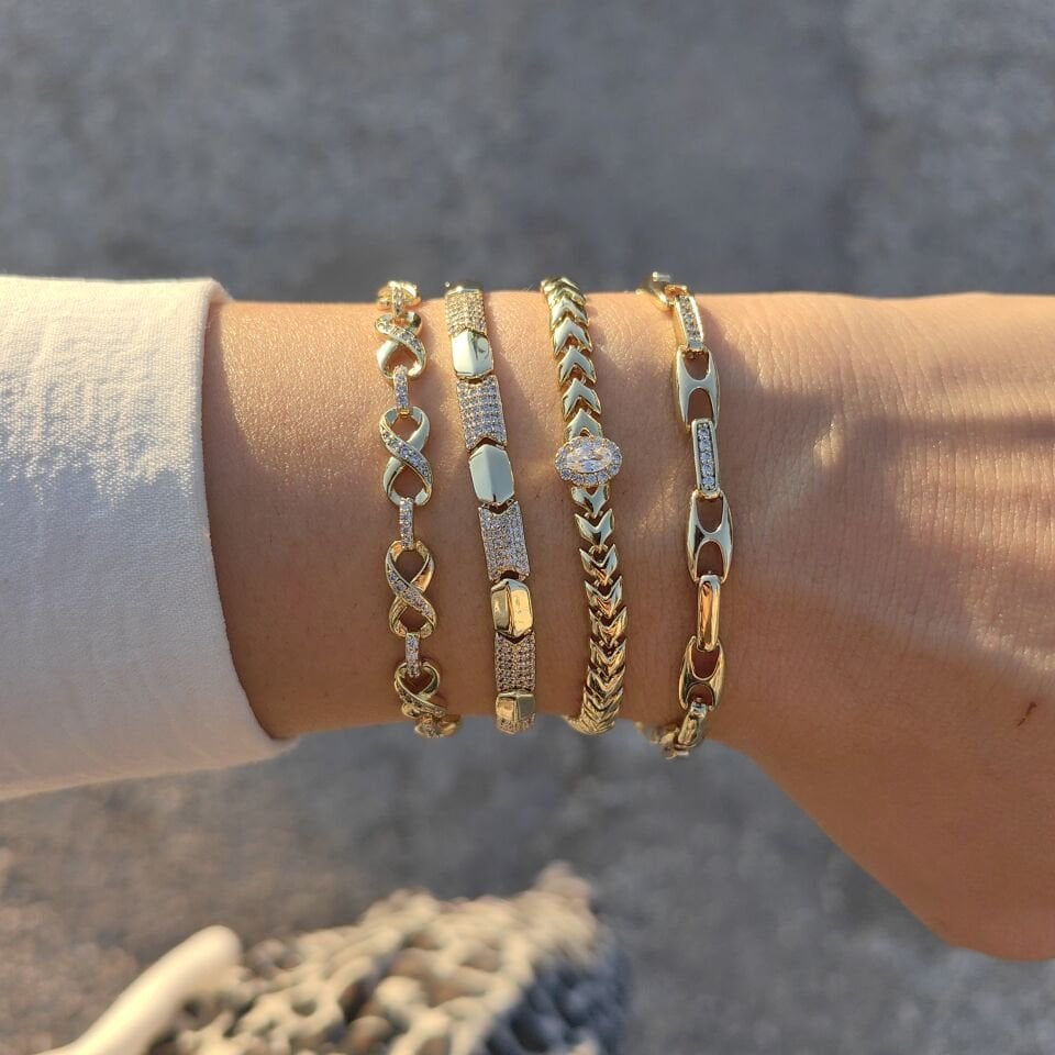 14 AYAR ALTIN KAPLAMA  BİLEKLİKLER