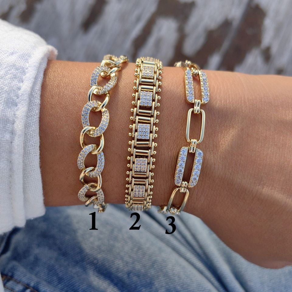 14K ALTIN RENGİNDE BİLEKLİKLER