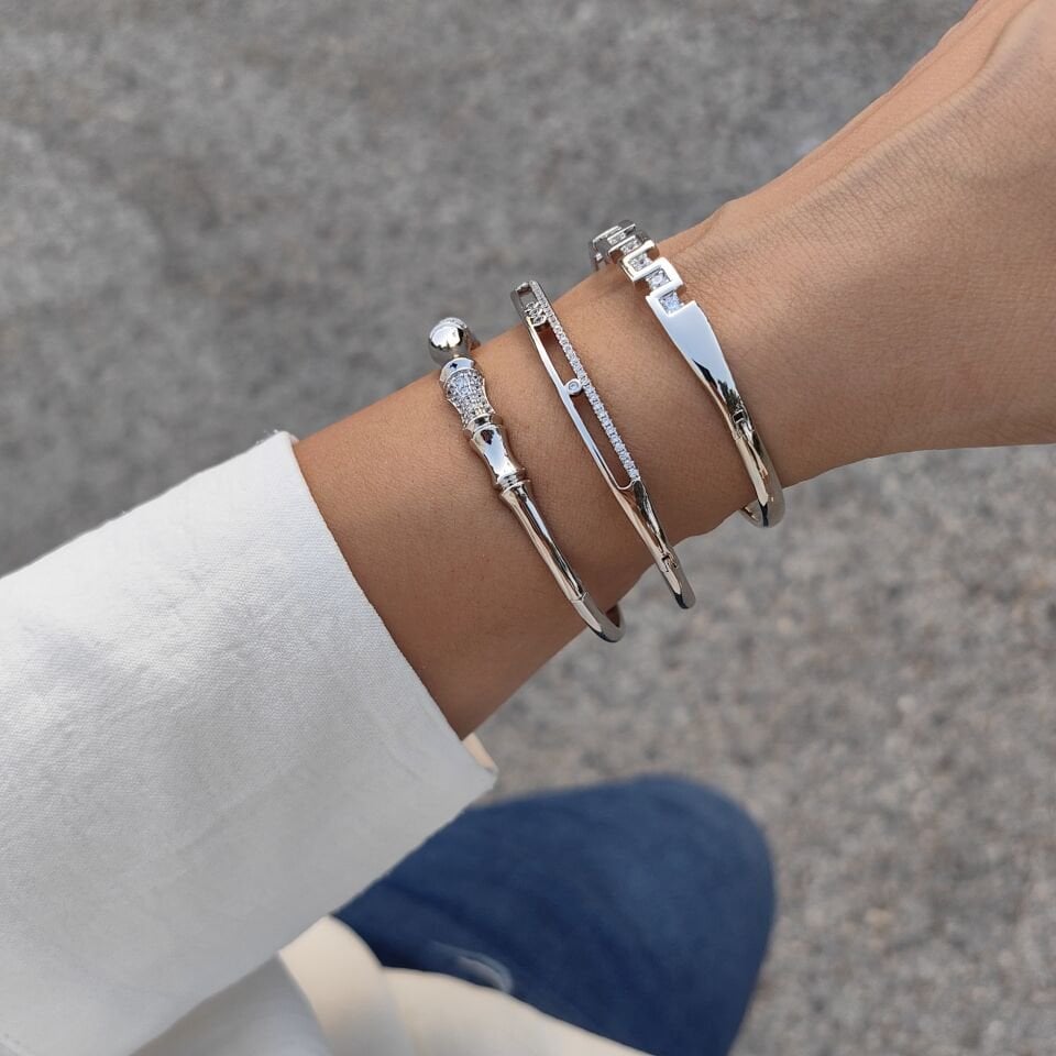 SİLVER KAPLAMA KELEPÇELİ BİLEZİKLER