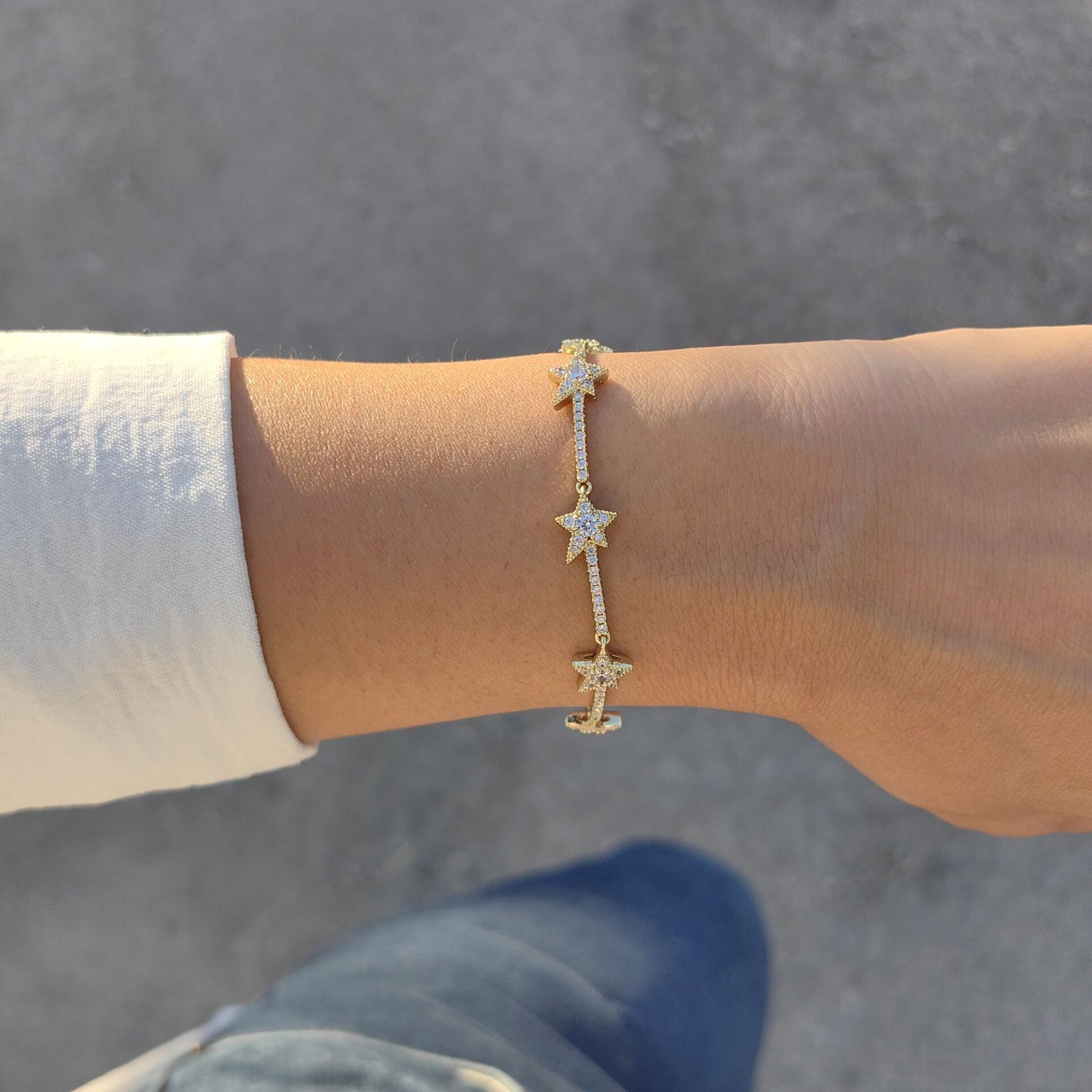 14 AYAR ALTIN KAPLAMA YILDIZ BİLEKLİK