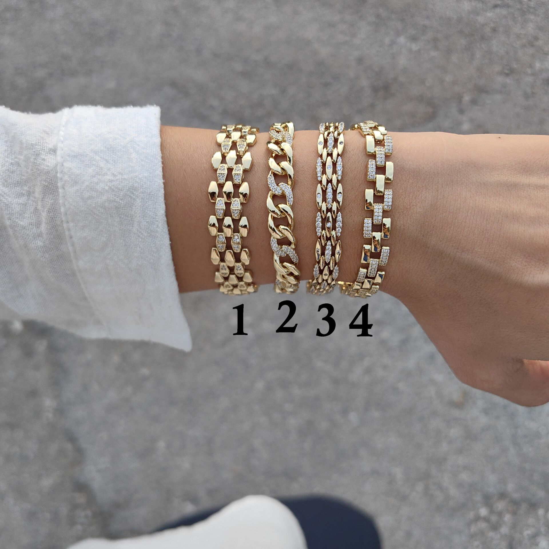 14K ALTIN KAPLAMA BİLEKLİKLER