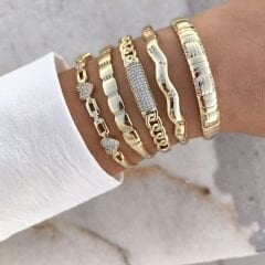 14 AYAR RENGİNDE GOLD KELEPÇE
