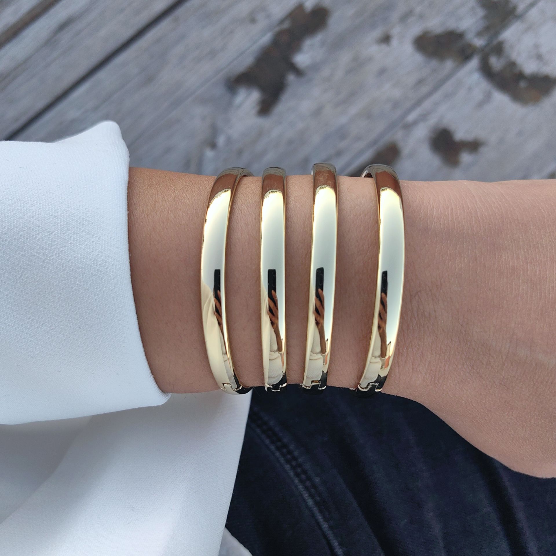 14K ALTIN KAPLAMA YUVARLAK KELEPÇE