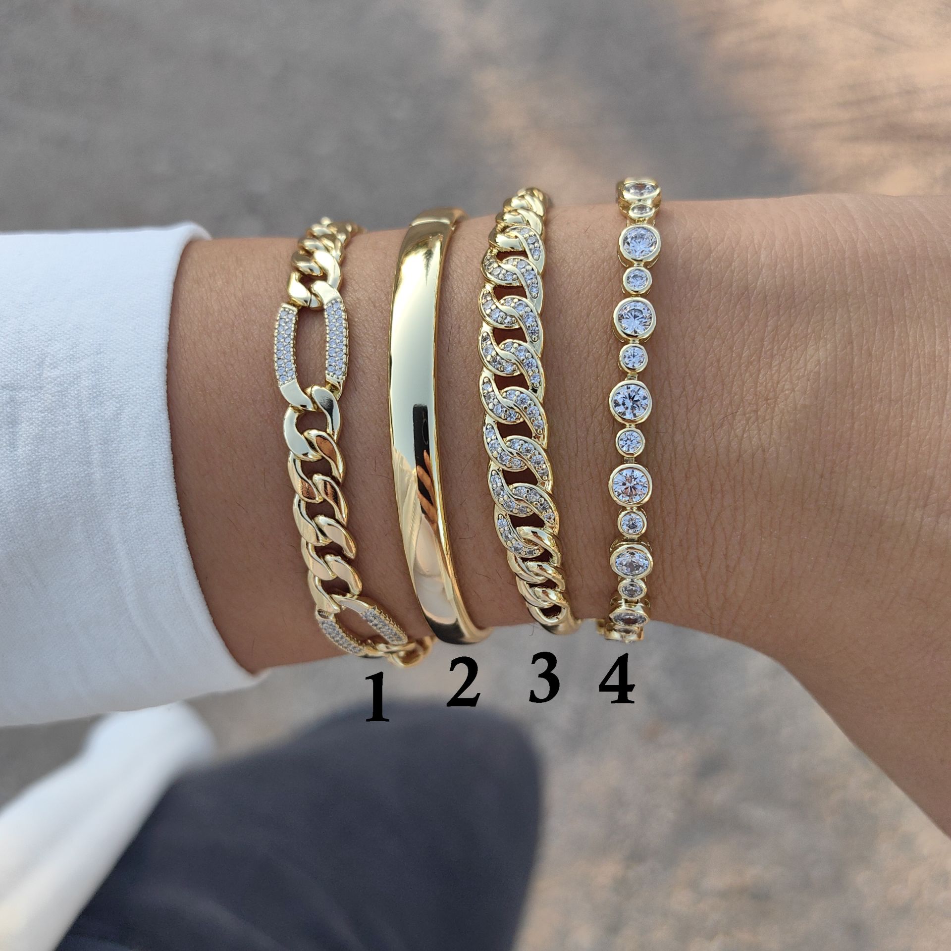 14K ALTIN KAPLAMA BİLEKLİKLER