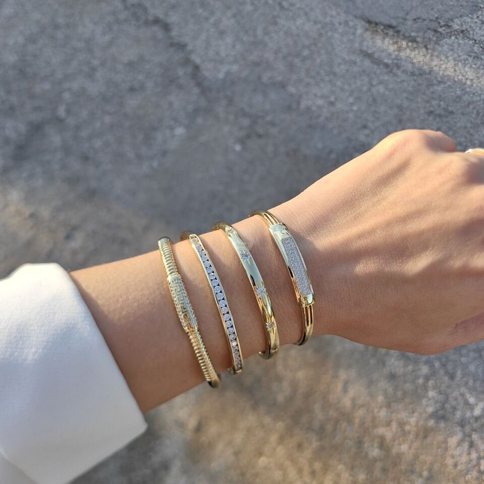 14K ALTIN KAPLAMA KELEPÇELİ BİLEZİKLER