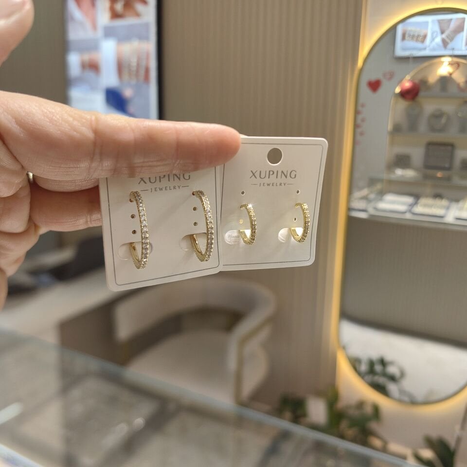 14K ALTIN KAPLAMA TAŞLI HALKA KÜPELER