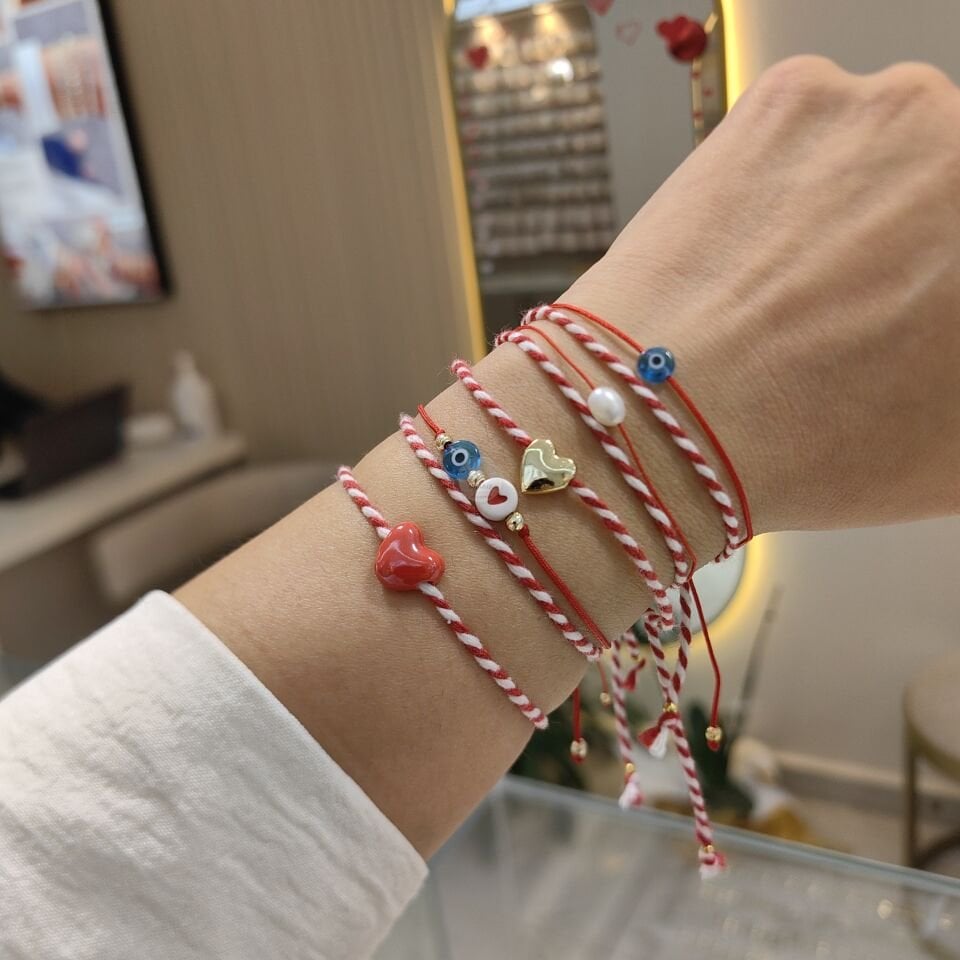 MARTENİÇKA BİLEKLİKLER