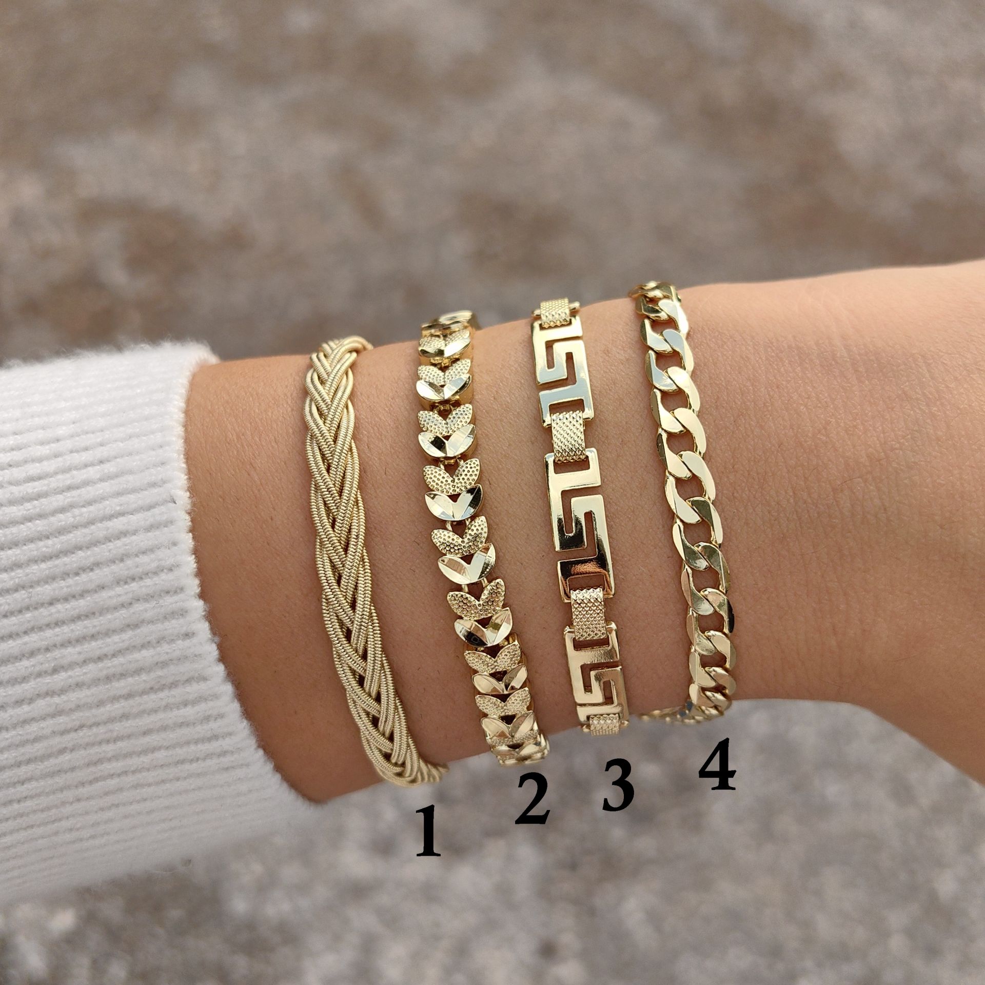 14 AYAR ALTIN KAPLAMA TAŞSIZ BİLEKLİKLER