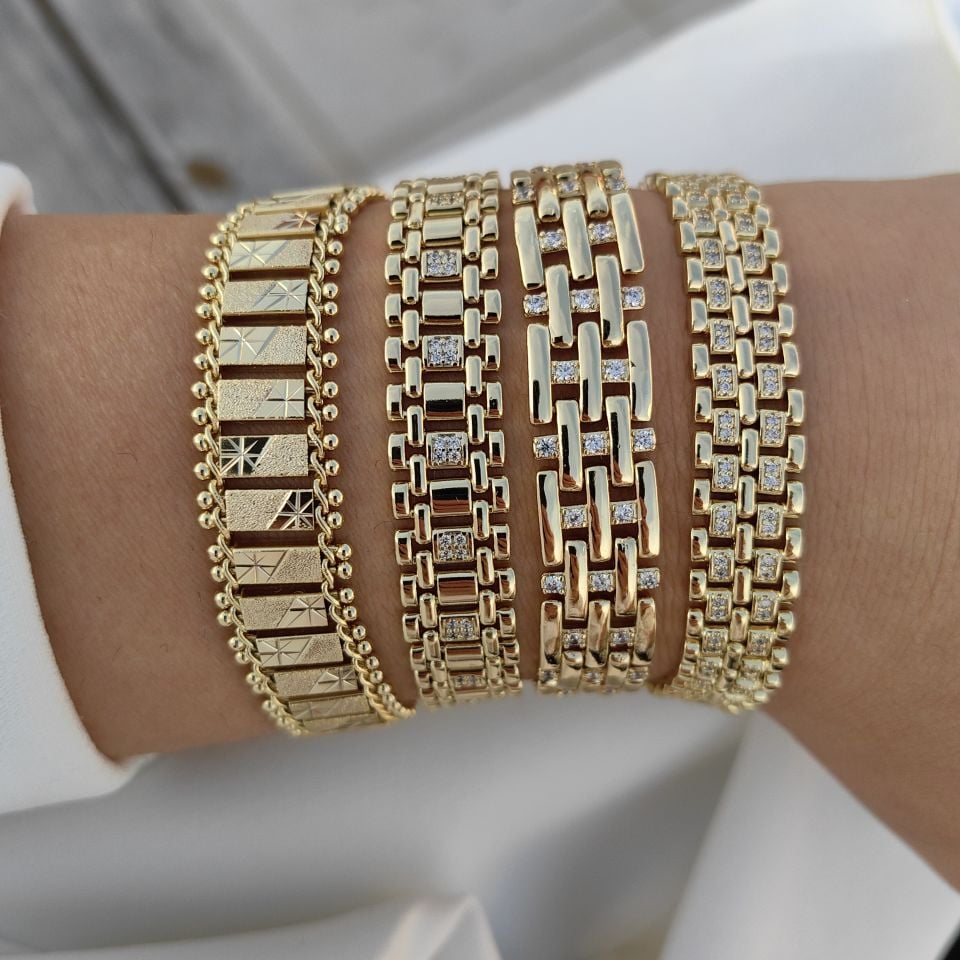 14 AYAR ALTIN RENGİ BİLEKLİKLER