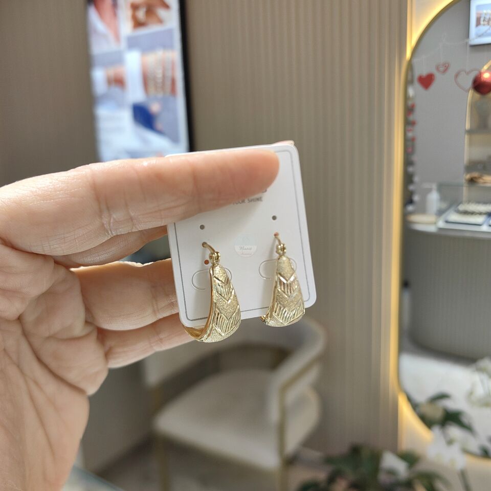 14K ALTIN KAPLAMA VİNTAGE KÜPE