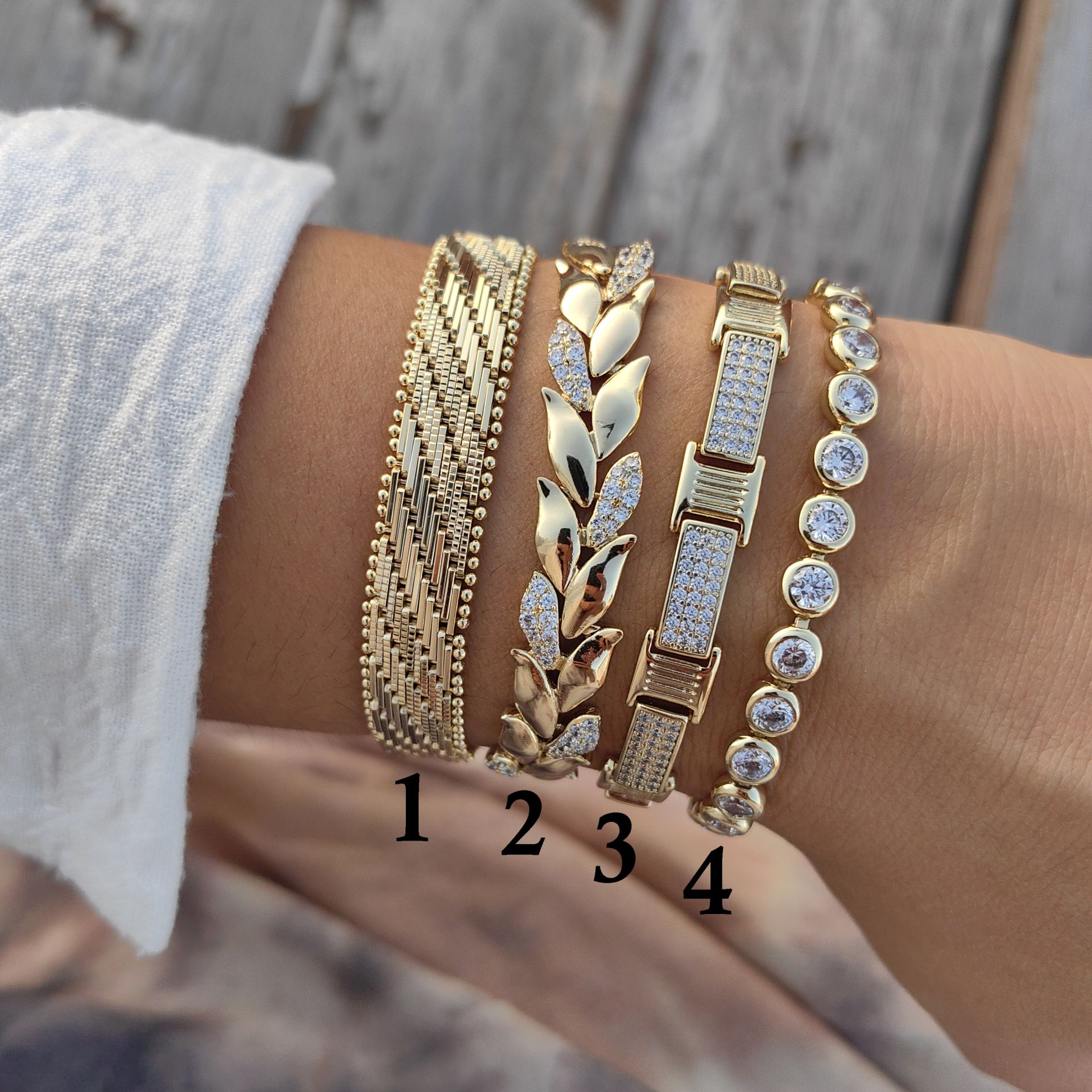 14K ALTIN KAPLAMA BİLEKLİKLER