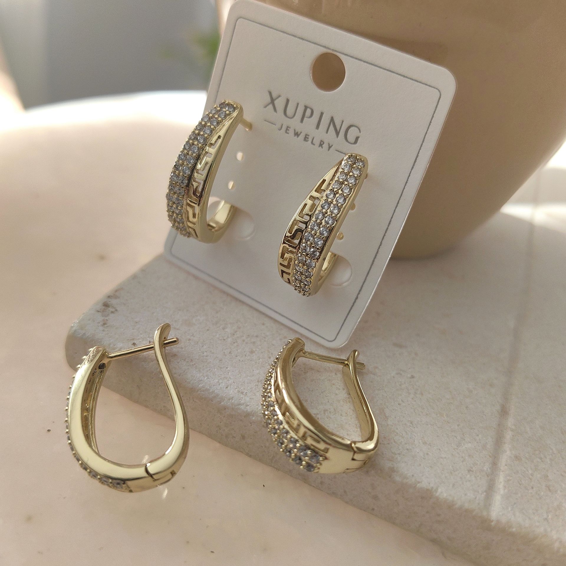 14K ALTIN KAPLAMA TAŞLI KÜPE