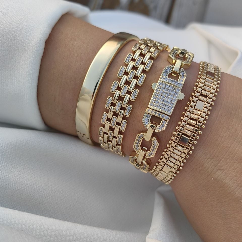 14 AYAR ALTIN RENGİ BİLEKLİKLER