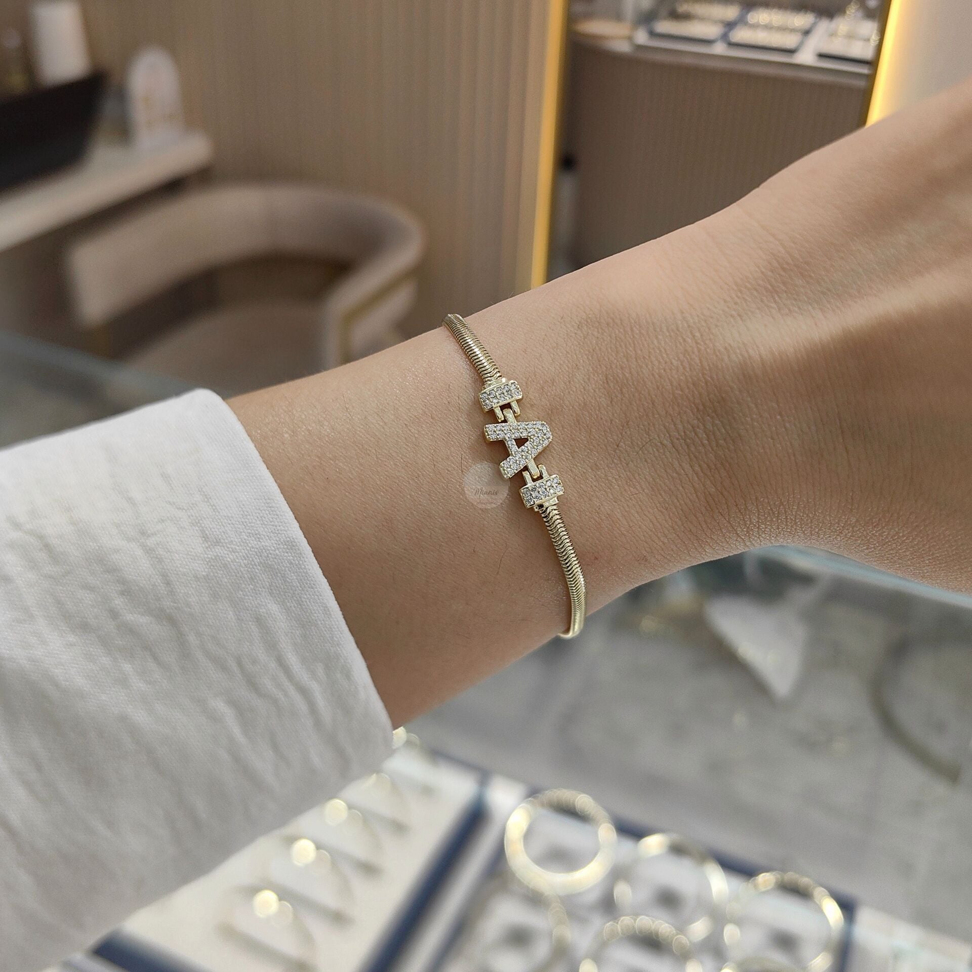 14K ALTIN KAPLAMA HARF BİLEKLİK